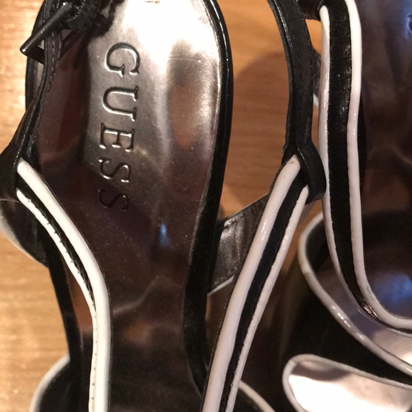 Guess black and white heels - Picture 4 of 10